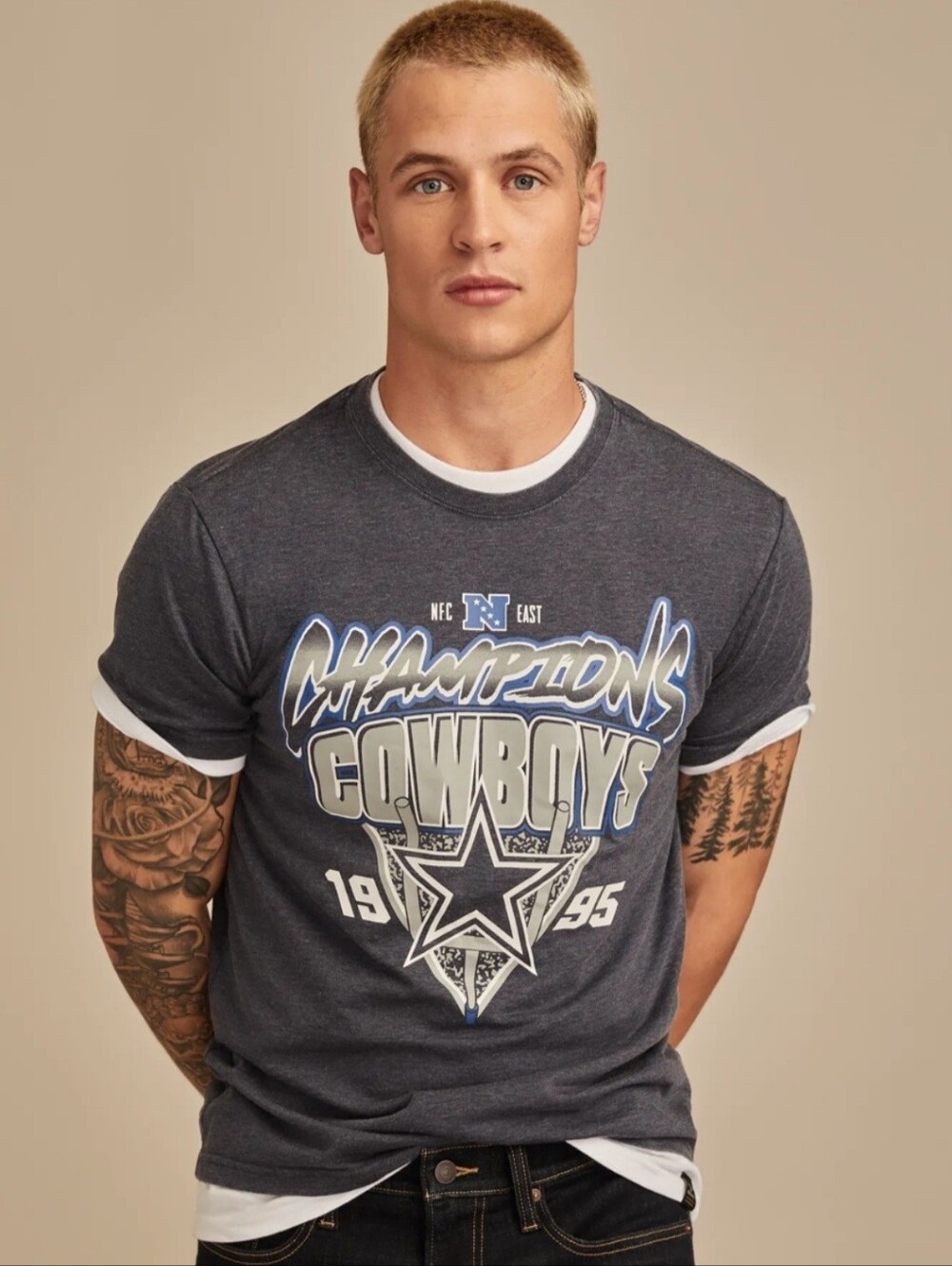 Lucky Brand Dallas Cowboys Official NFL Mens Graphic Tee
